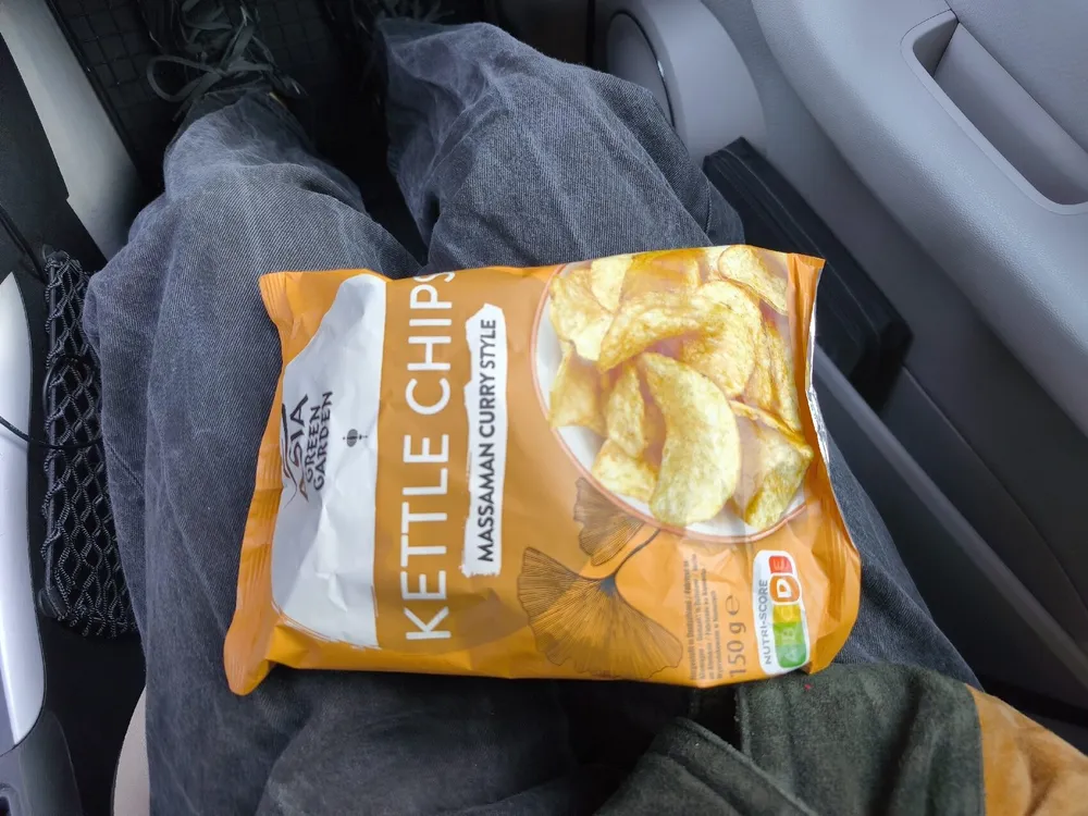 Kettle Chips Massaman Curry Style