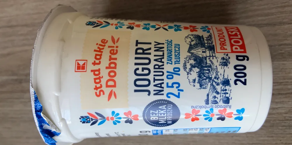 JOGURT NATURALNY 2,5%