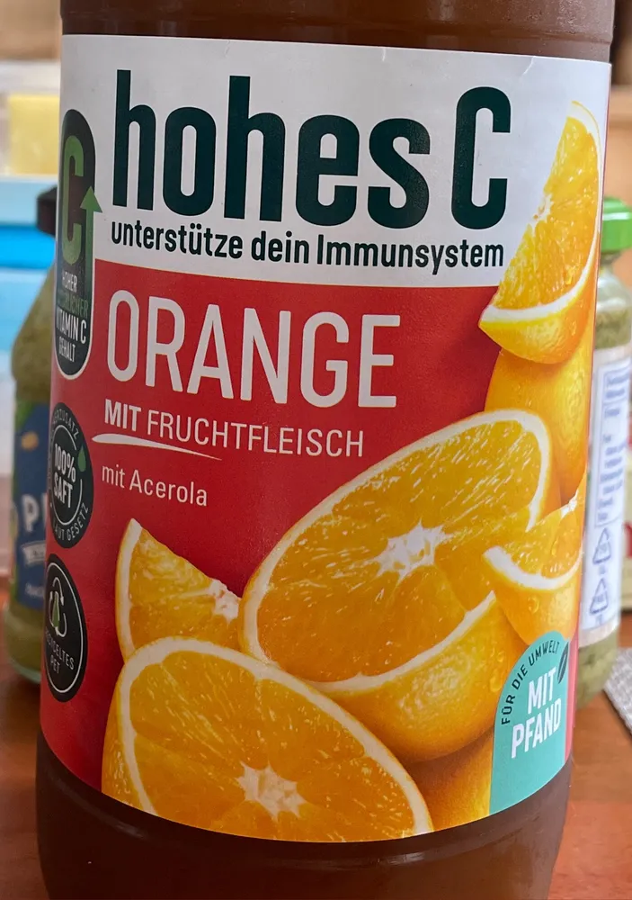 Orange mit Fruchtfleisch