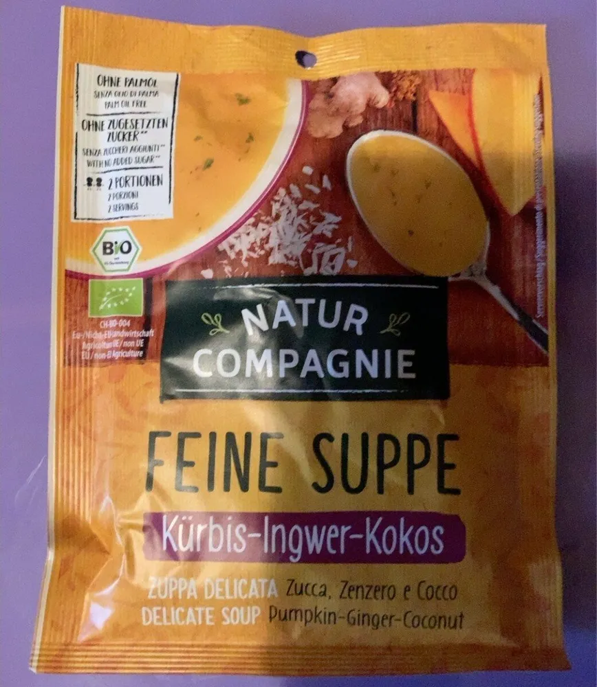 Feine suppe kürbis ingwer kokos