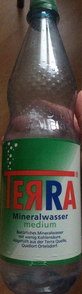 Terra Mineralwasser medium