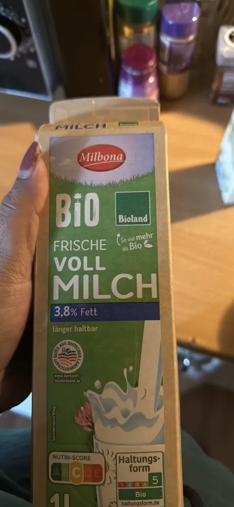 frische vollmilch