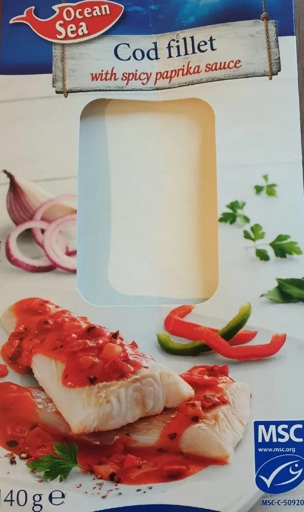 Cod fillet with spicy paprika sauce