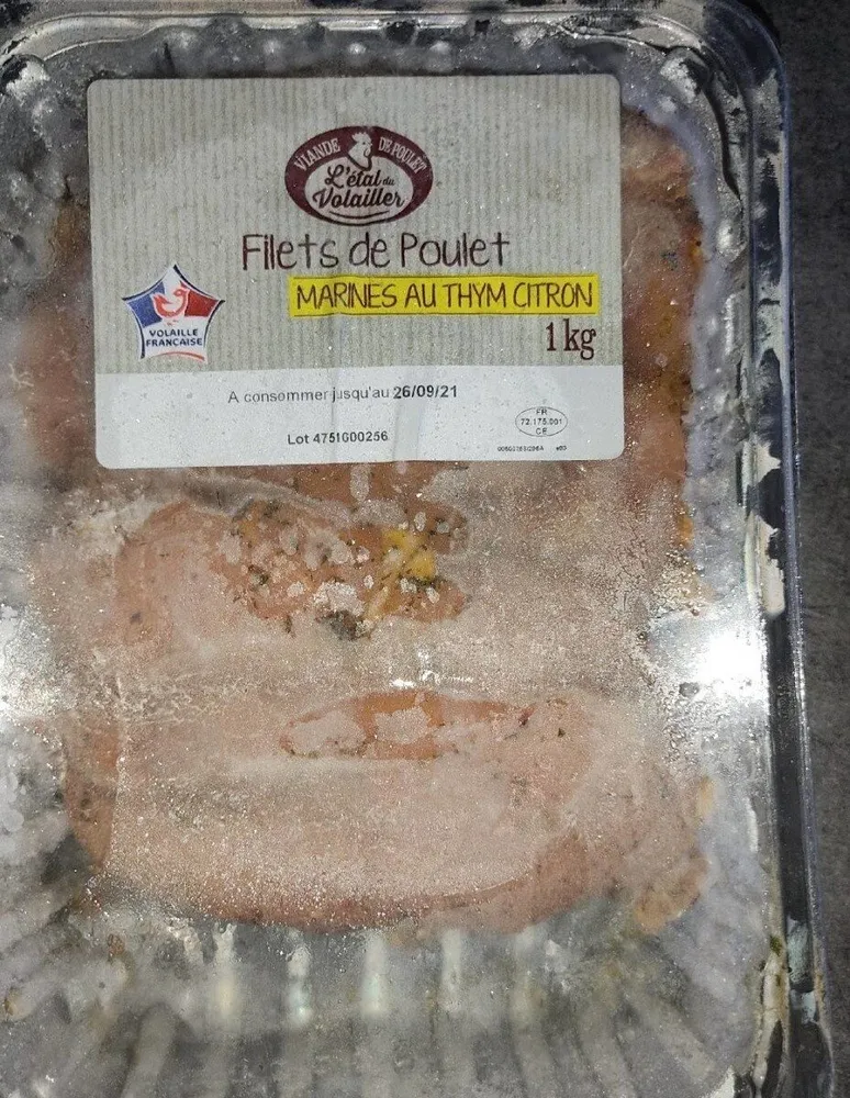 Filet de poulet mariné au thym citron