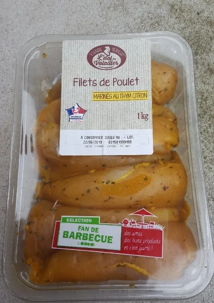 Filets de poulet marinés au thym citron