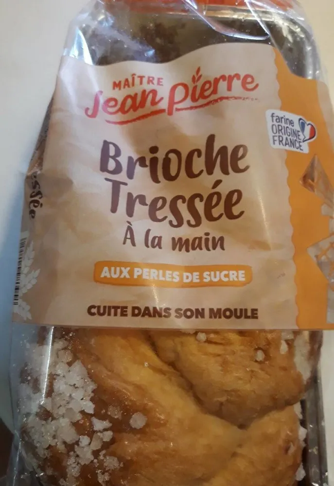 Brioche Tressée aux perles de sucre