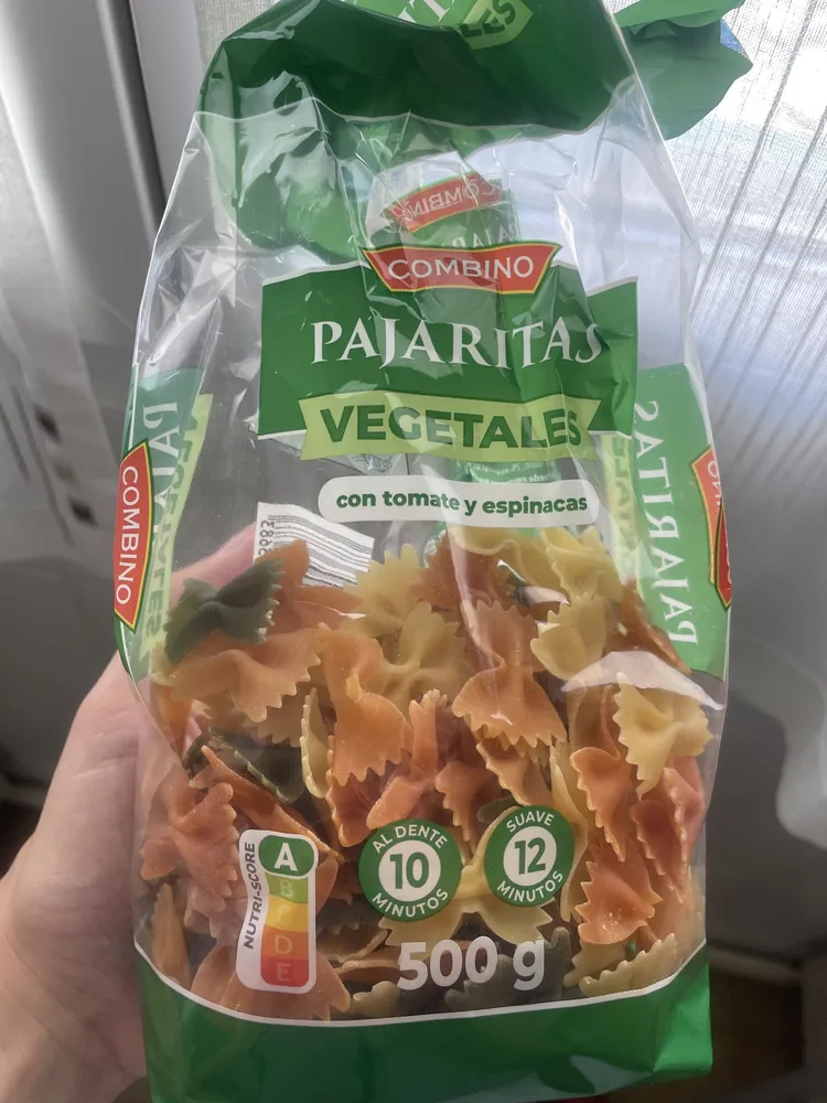 Farfalle tricolor