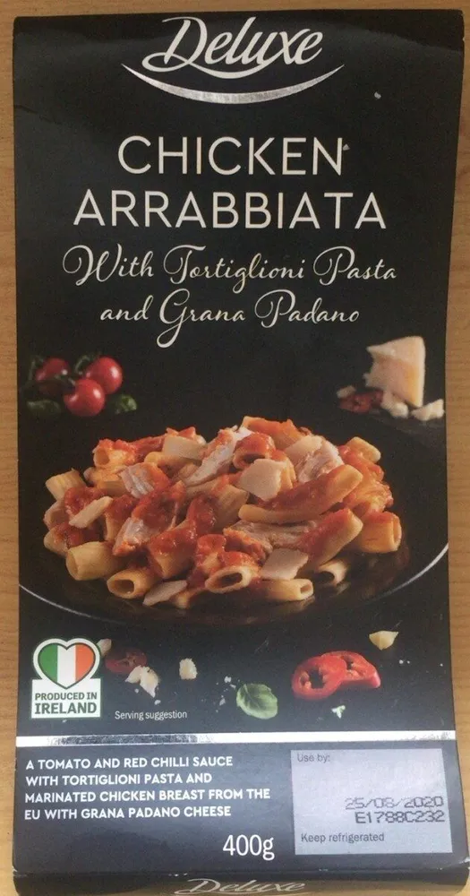 Chicken Arrabbiata with Fortiglioni Pasta and Grana Padano