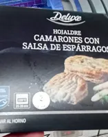 Hojaldre camarones con salsa de esparragos