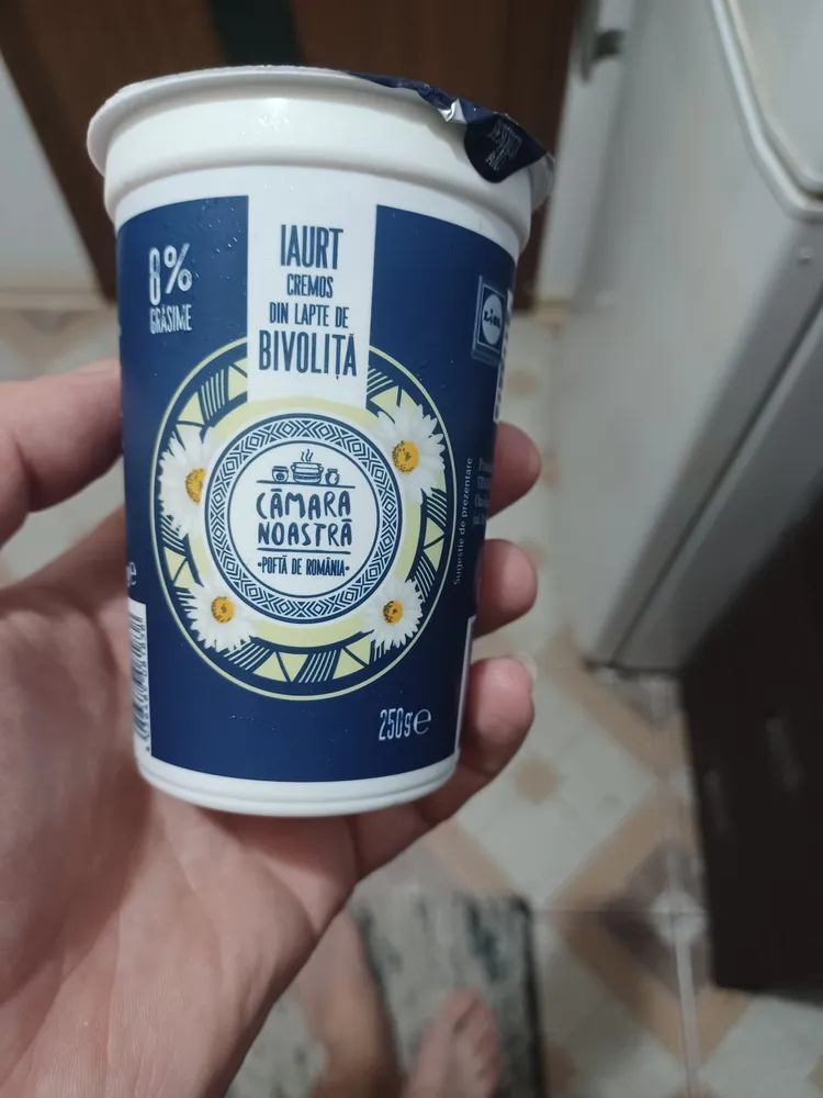 IAURT CREMOS DIN LAPTE DE BIVOLIȚĂ