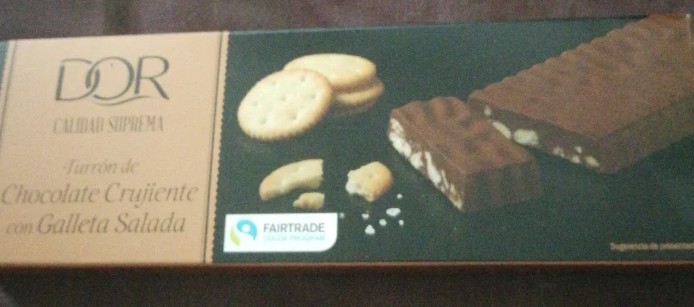 Turrón crujiente con galleta salada