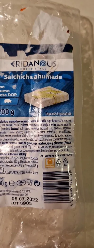 Salchicha ahumada con quedo feta DOP