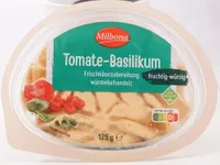 Käse - Frischkãsezubereitung Tomate-Basilikum