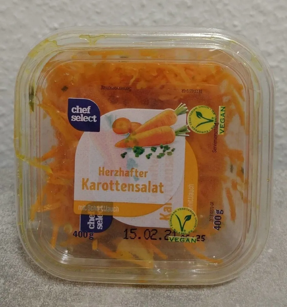 Herzhafter Karottensalat (mit Schnittlauch)