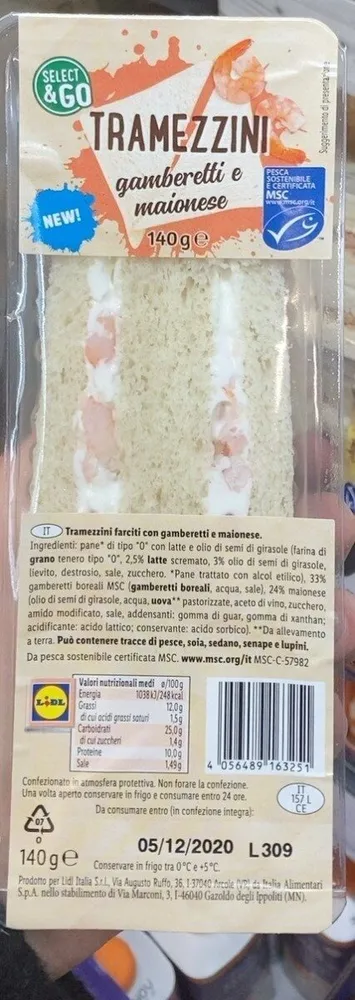 Tramezzini gamberetti e maionese