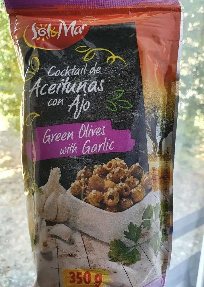 Cocktail de Aceitunas con ajo