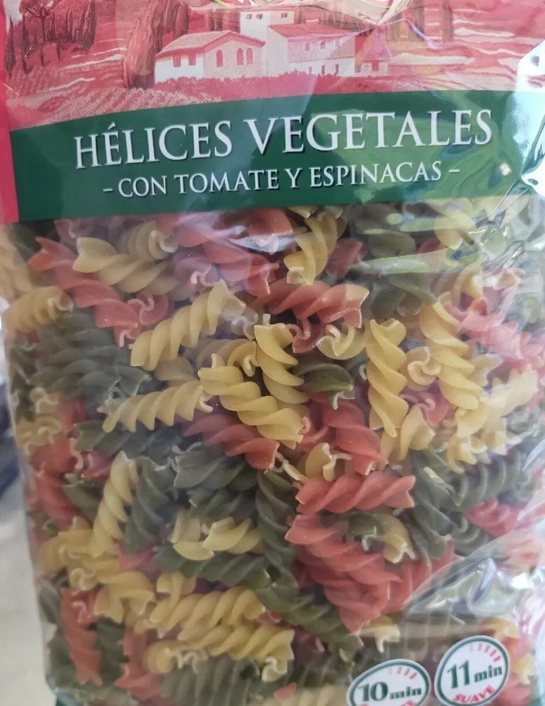 Hélices Vegetales con tomate y espinacas