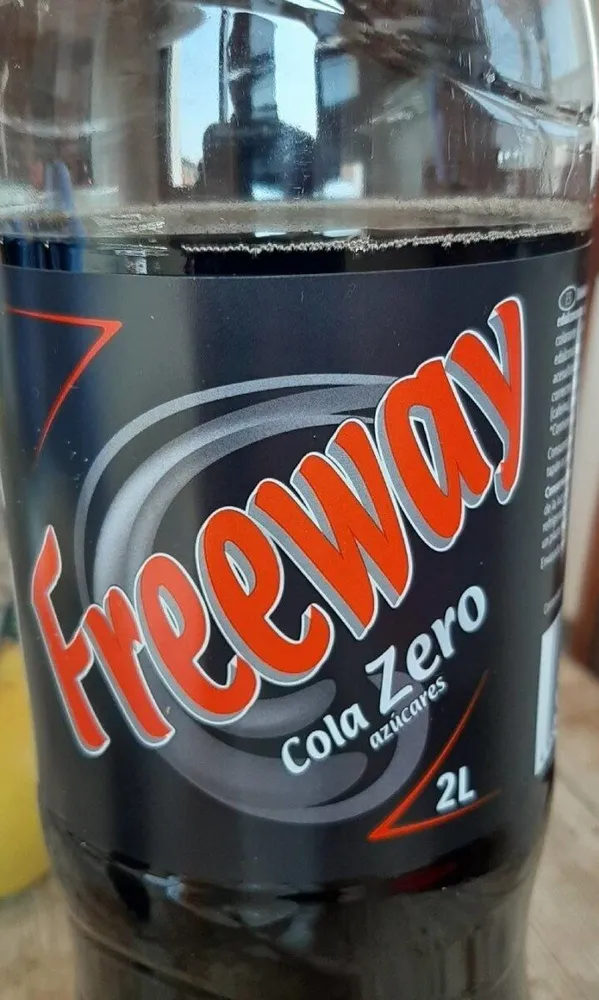 Cola