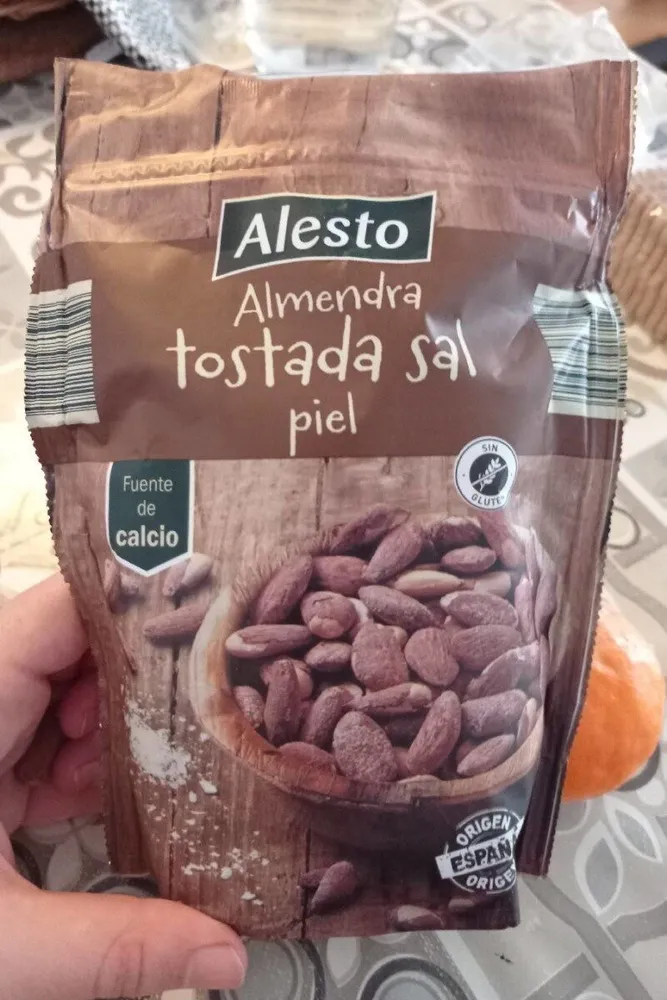 Almendra tostada sal piel