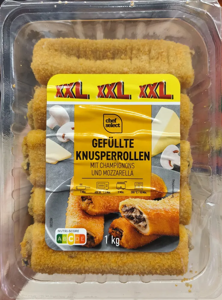 Gefüllte Pfannkuchen mit Champignons und Mozzarella