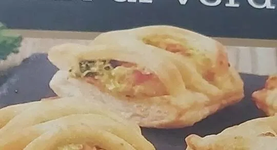 Fagottino di pasta sfoglia con mix verdure