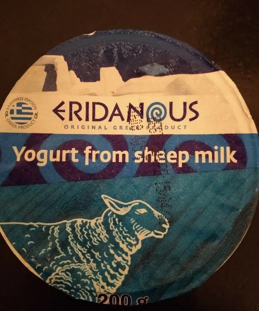 Yogurt from sheep milk