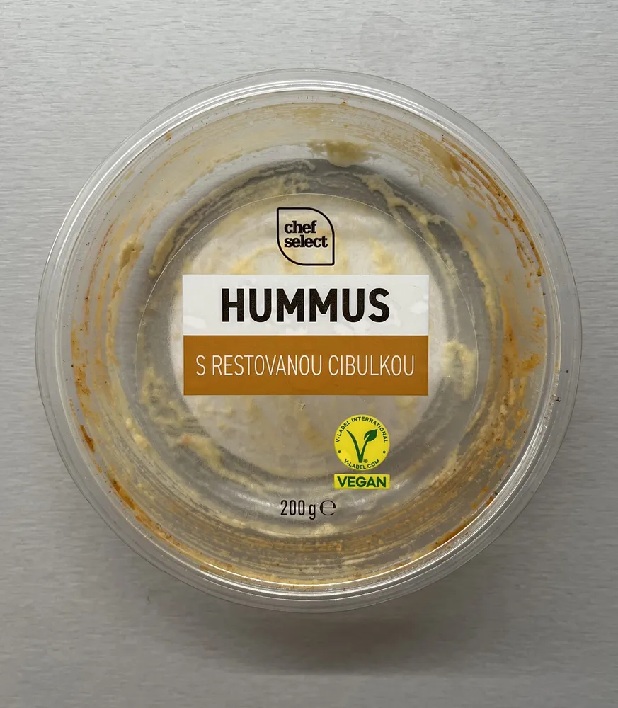 Hummus s restovanou cibulkou