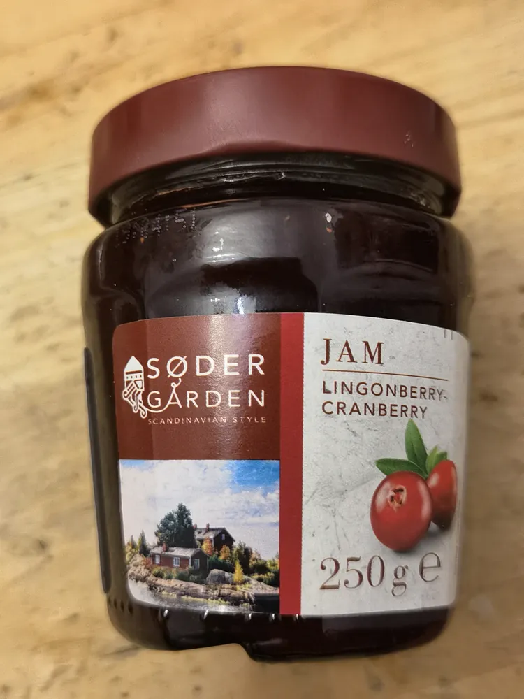 Lingonberry & Cranberry
