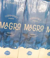 Magro