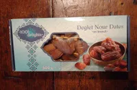 Deglet Nour Dates "on branch"