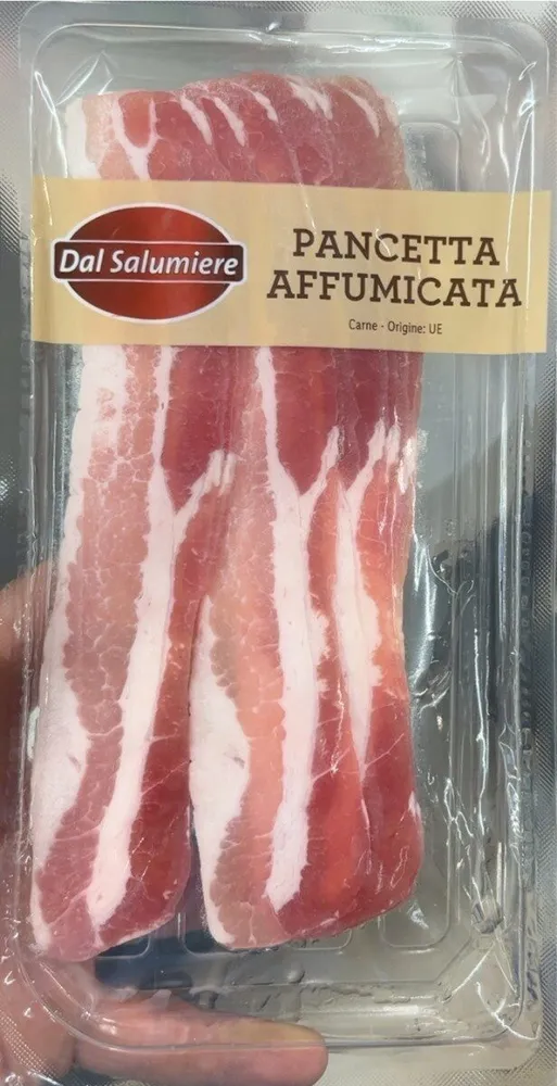 Pancetta affumicata a fette