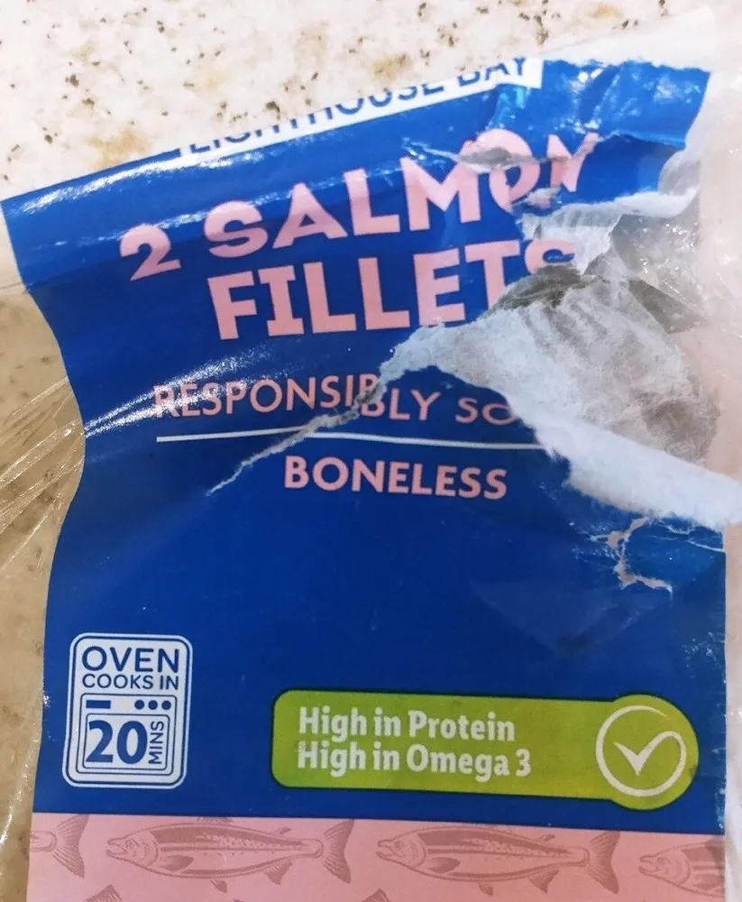 2 Salmon Fillets