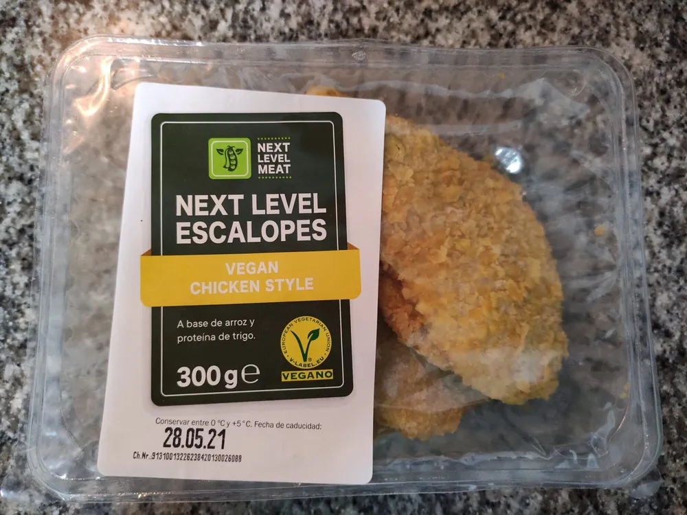 ESCALOPES VEGAN CHICKEN STYLE