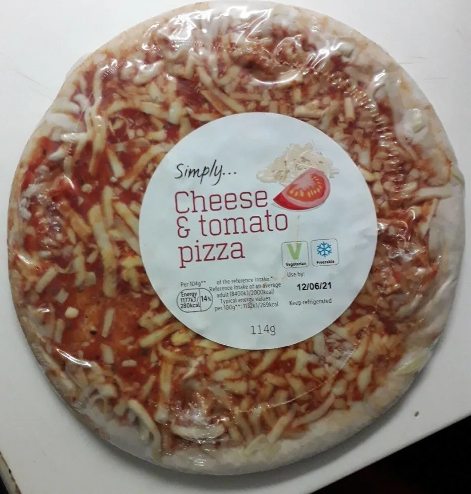 Cheese & Tomato Pizza