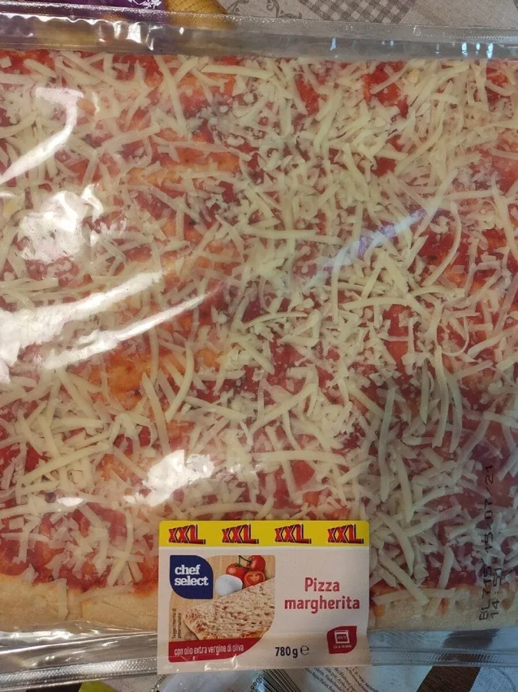 Pizza margherita xxl