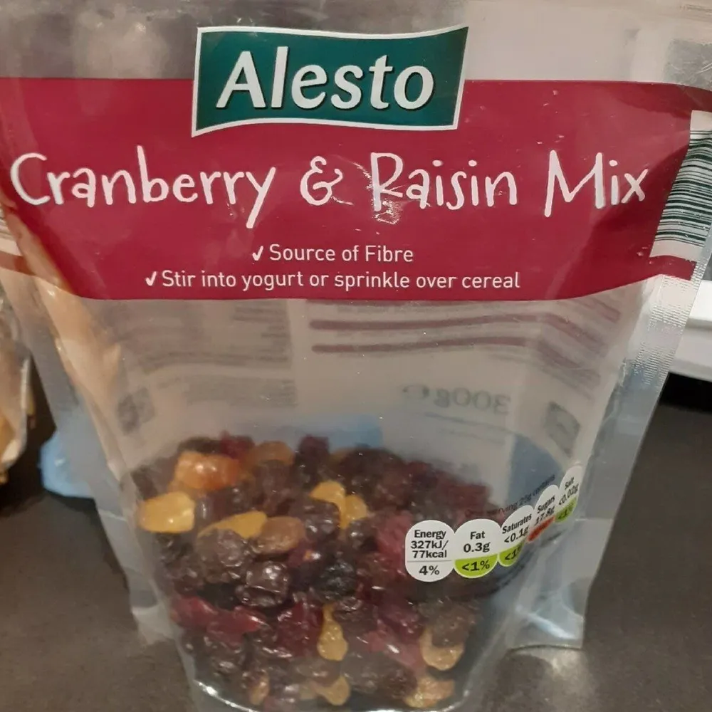 Cranberry and Raisin Mix
