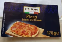 Pizza salami and cheese