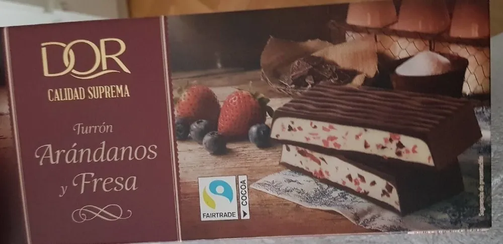 Turrón arándanos y fresa