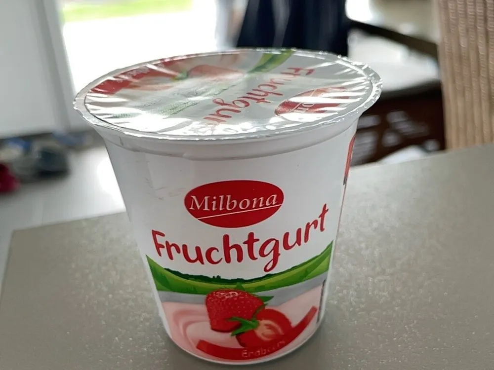 Joghurt Fruchtgurt Erdbeere