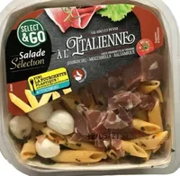 Salades et penne à l‘italienne