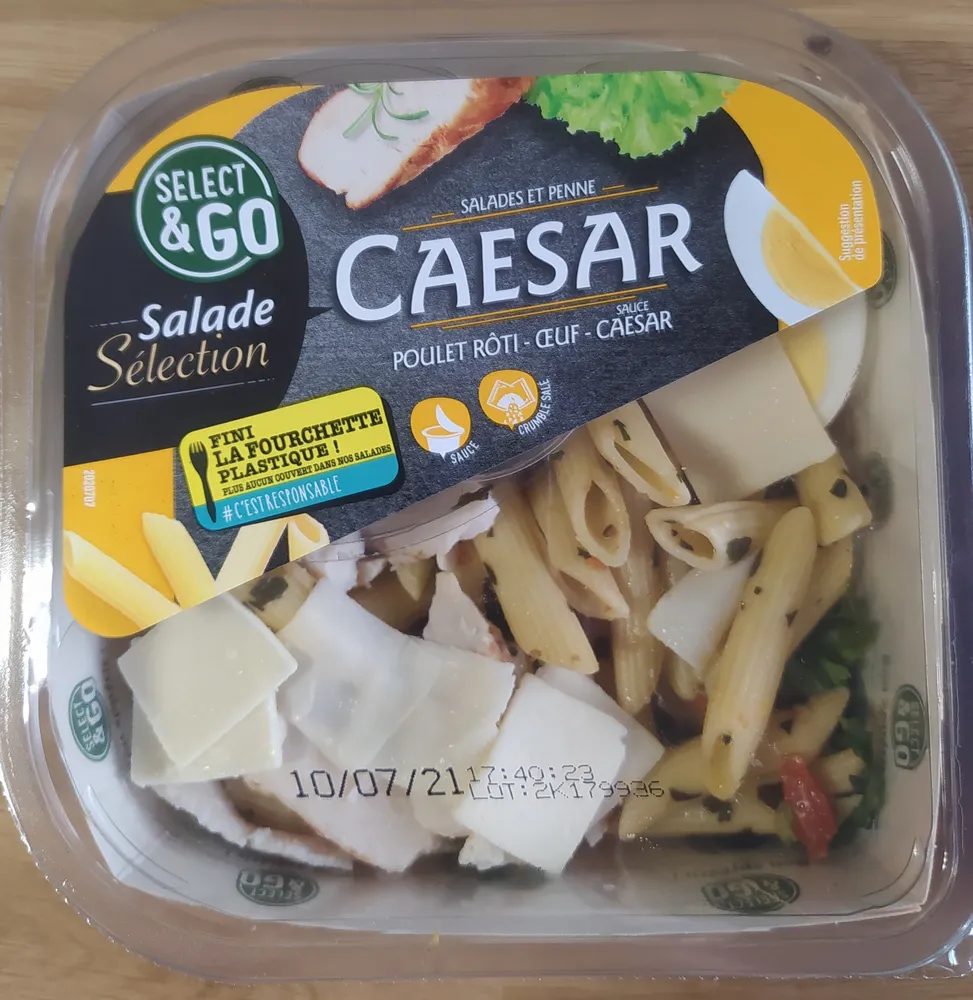 Salade et penne Caesar