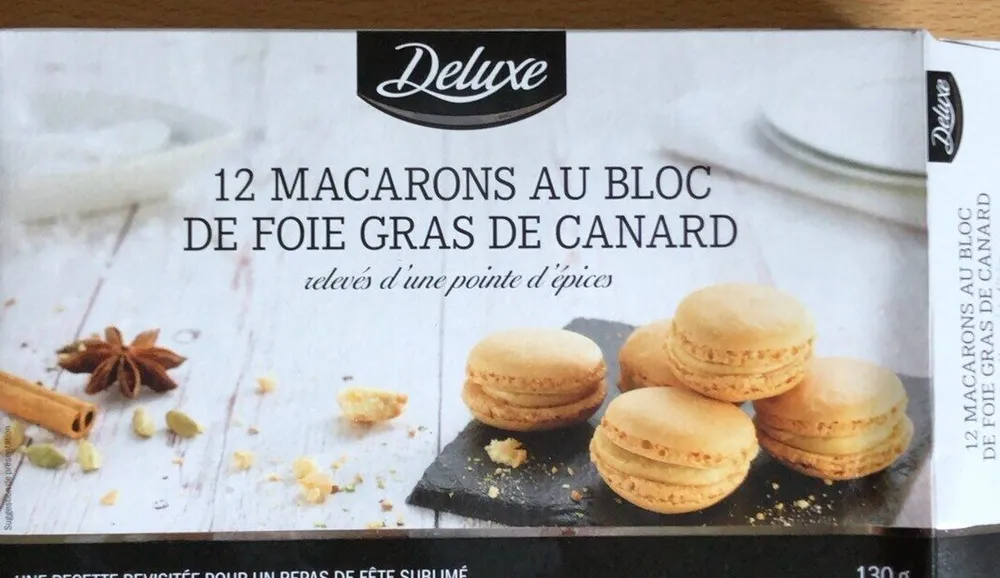 12 MACARONS AU BLOC DE FOIE GRAS DE CANARD