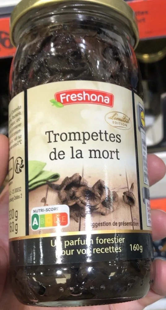 Trompettes de la mort