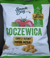 Chipsy z soczewicy pomidor bazylia