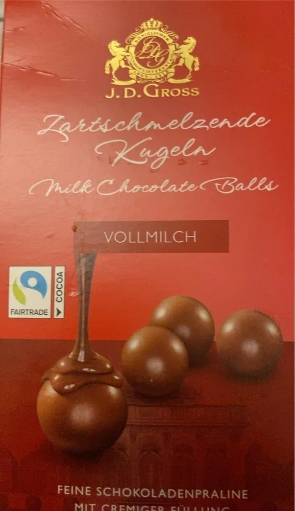 Milk chocolate balls