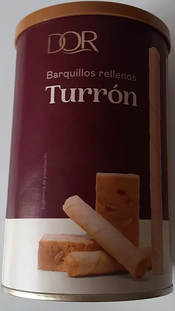 Barquillos rellenos de turrón