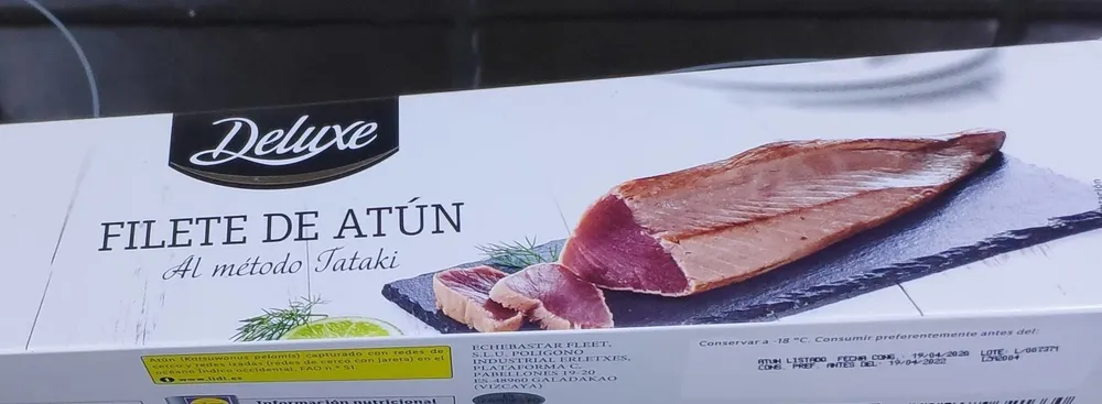 Filete de atún tataki