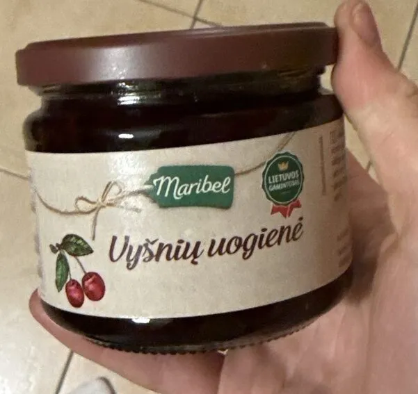 Vysniu uogiene