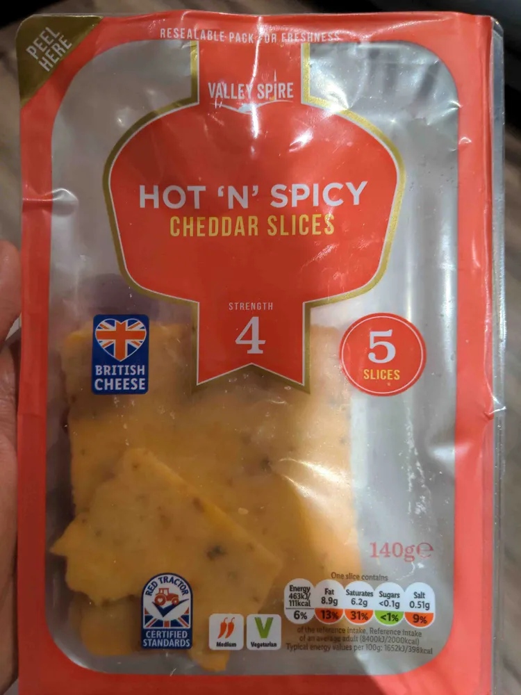 Hot 'n' Spicy Cheddar Slices