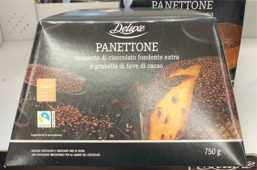 Panettone ricoperto di cioccolato